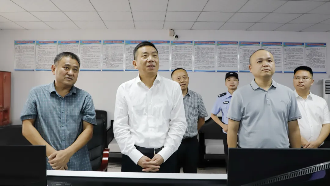 李祝荣督导检查煤矿安全生产工作